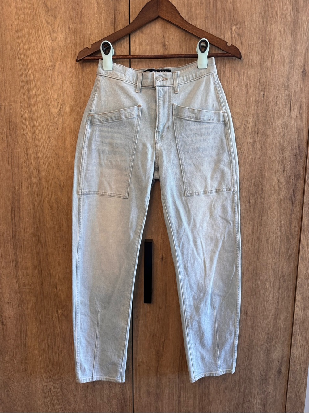 Veronica Beard Women’s Charlie Barrel Leg High Rise Light Wash Blue Jeans Sz 24
